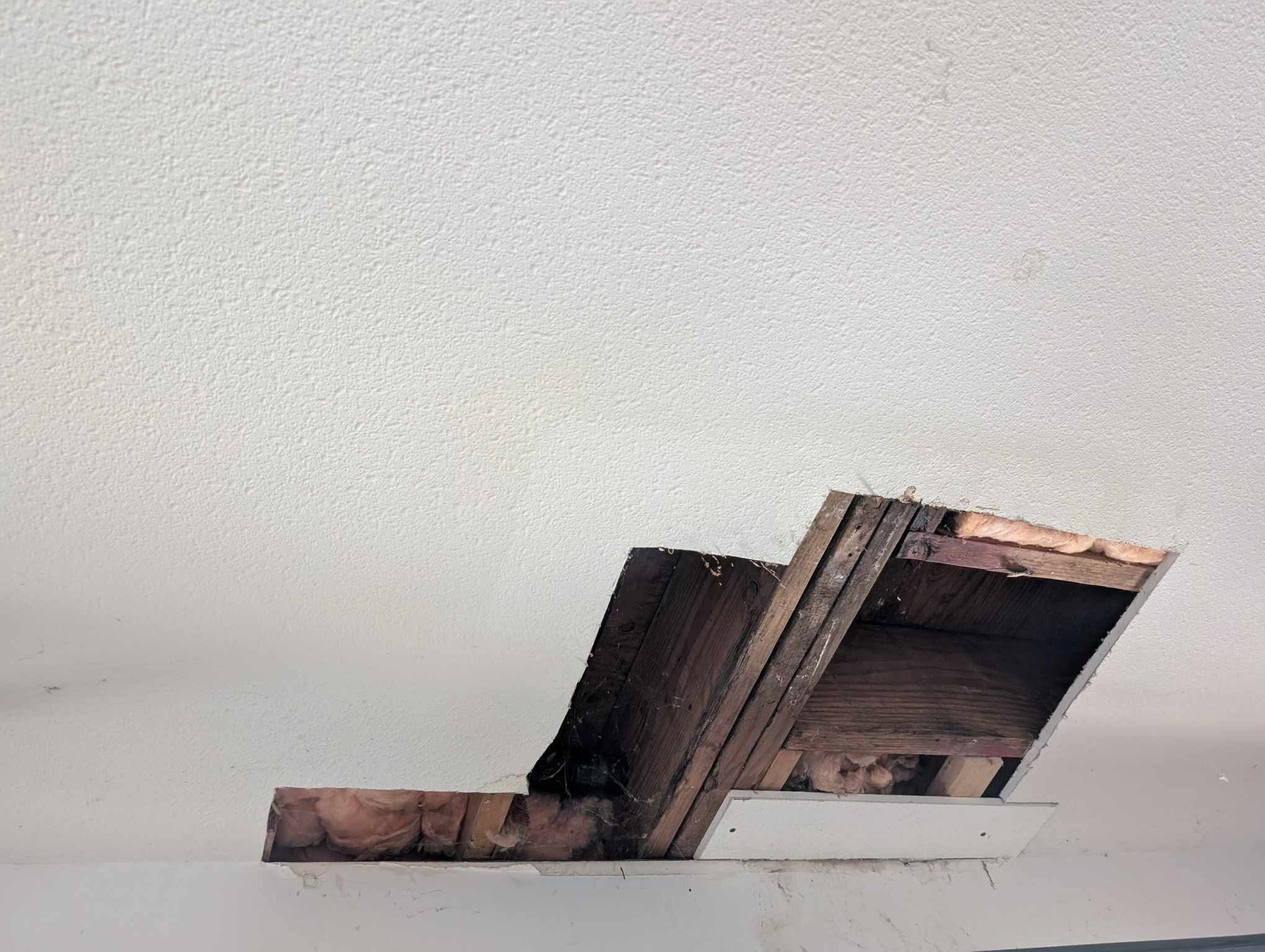 Drywall Repair Photo 2