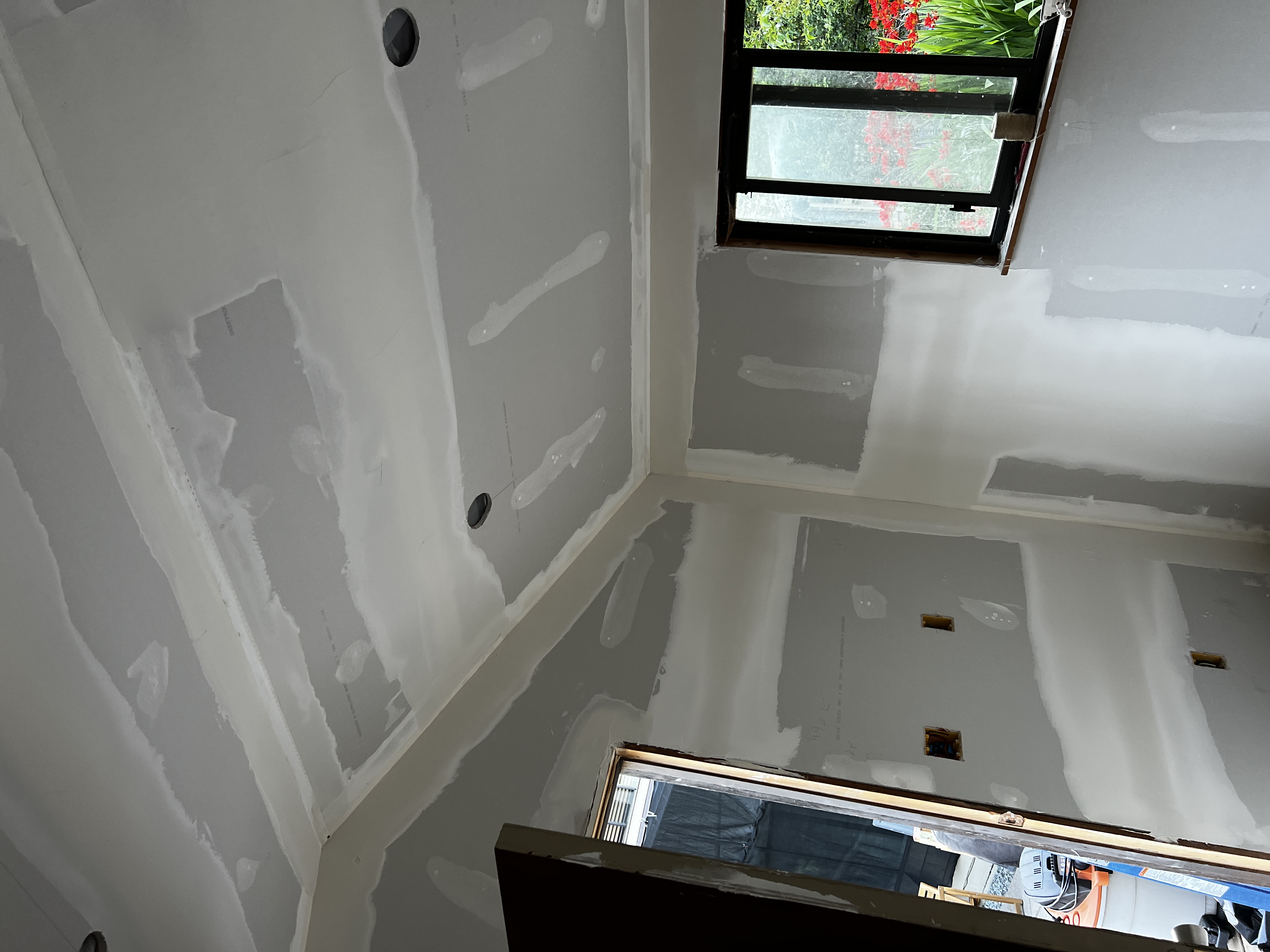 Taping and Mudding Photo 2